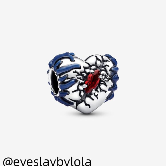 Pandora Stranger Things Glow-in-the-dark Heart Charm - Picture 1 of 7